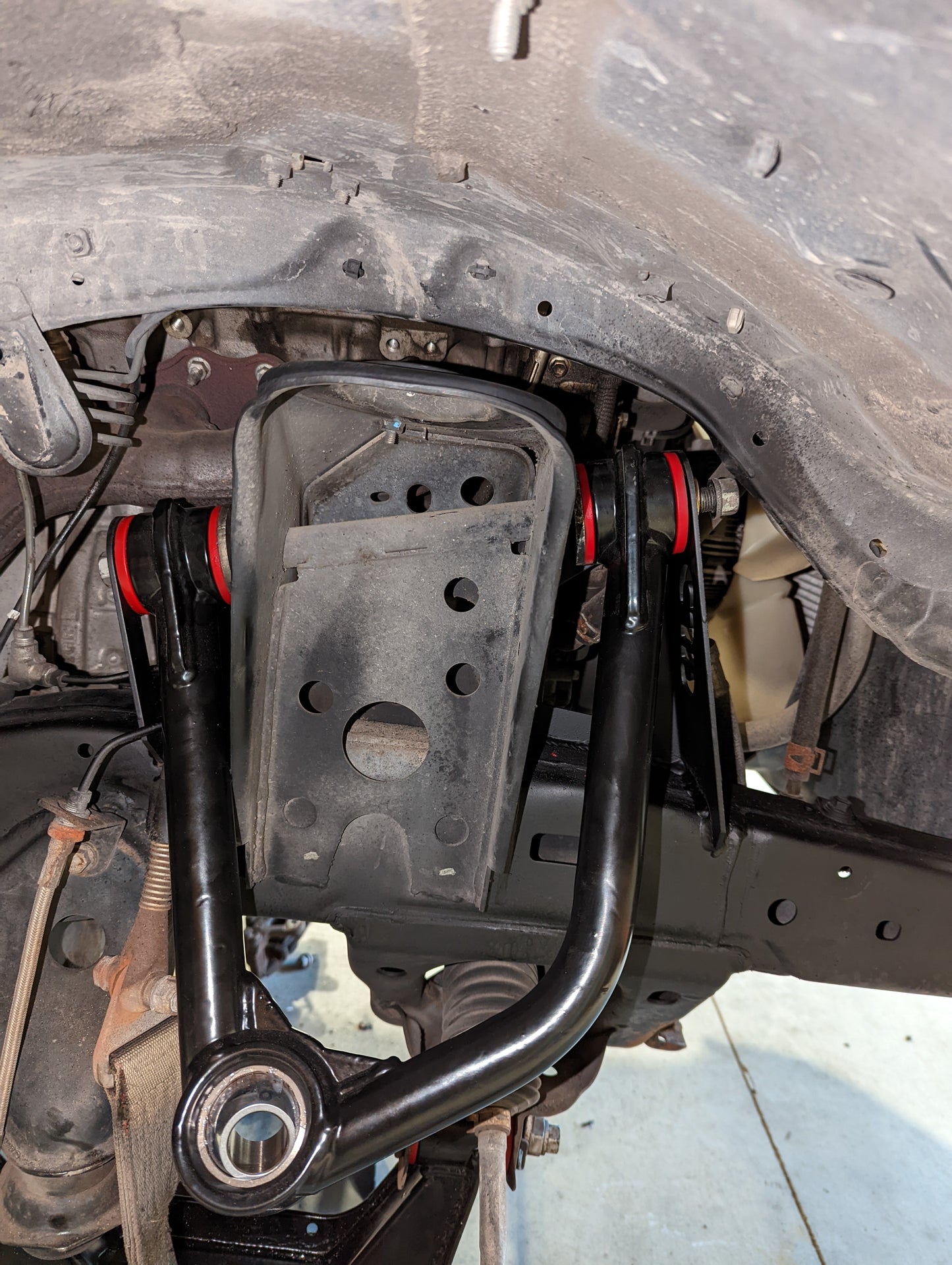 UCA Double Sheer Mounts