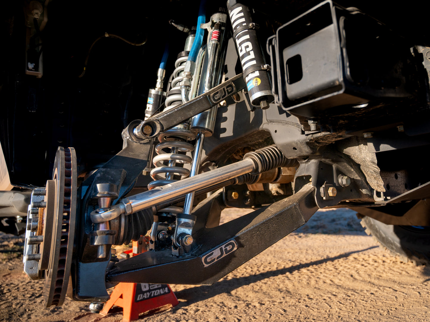 2025 Armada 4x4 Long Travel Race Kit (FRONT)